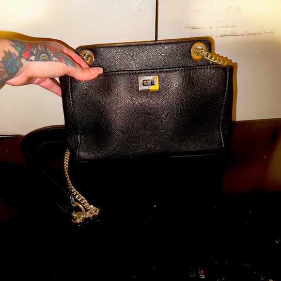 Guess crossbody bag - Picture 2 of 5